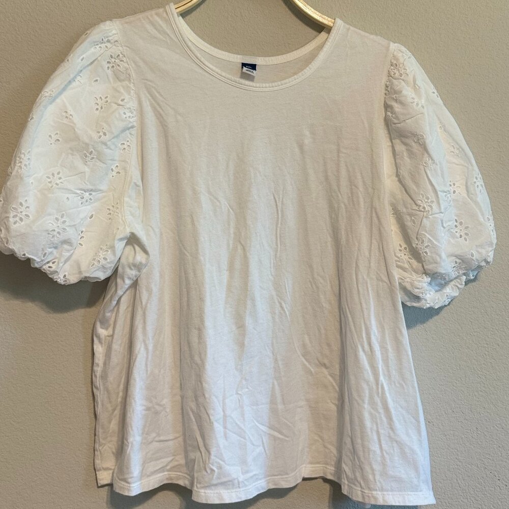 White Eyelet Puff Sleeve Blouse